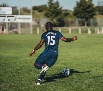 比韩国狠! 足协拒绝包机，26名球员自掏腰包，世界杯夺冠赔率更新｜IM电竞（配图示意）